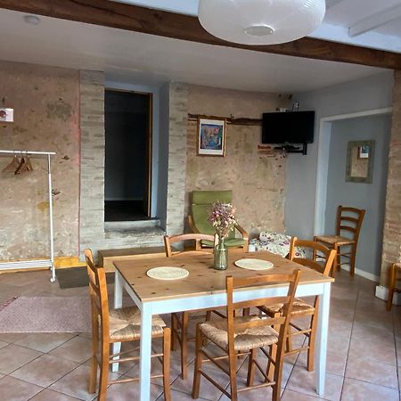 Appartement 3 Pieces Rdc Plein Centre Ville Marciac Εξωτερικό φωτογραφία