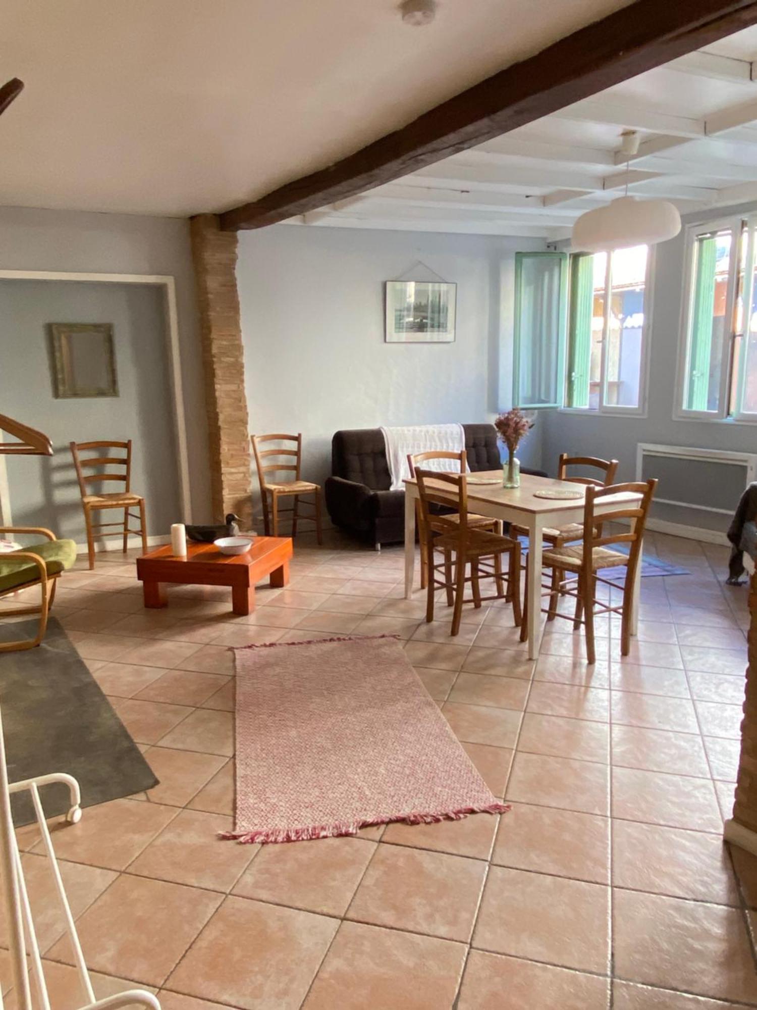 Appartement 3 Pieces Rdc Plein Centre Ville Marciac Εξωτερικό φωτογραφία