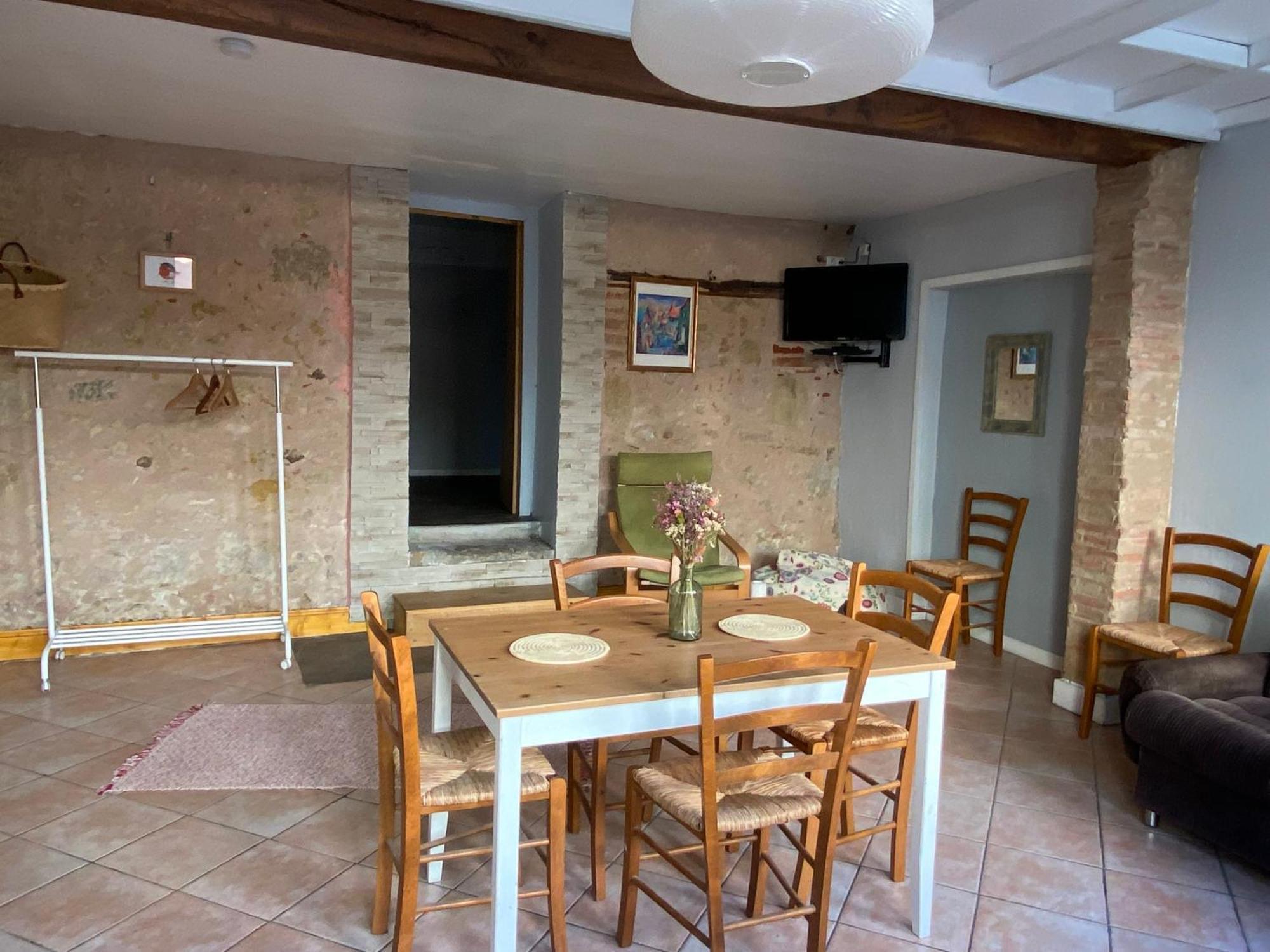 Appartement 3 Pieces Rdc Plein Centre Ville Marciac Εξωτερικό φωτογραφία